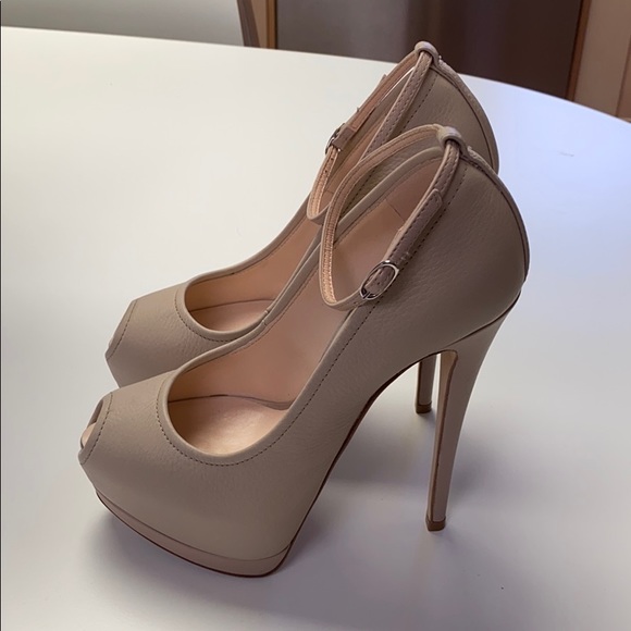 Giuseppe Zanotti Peep Toe Platform Heels - Picture 4 of 8